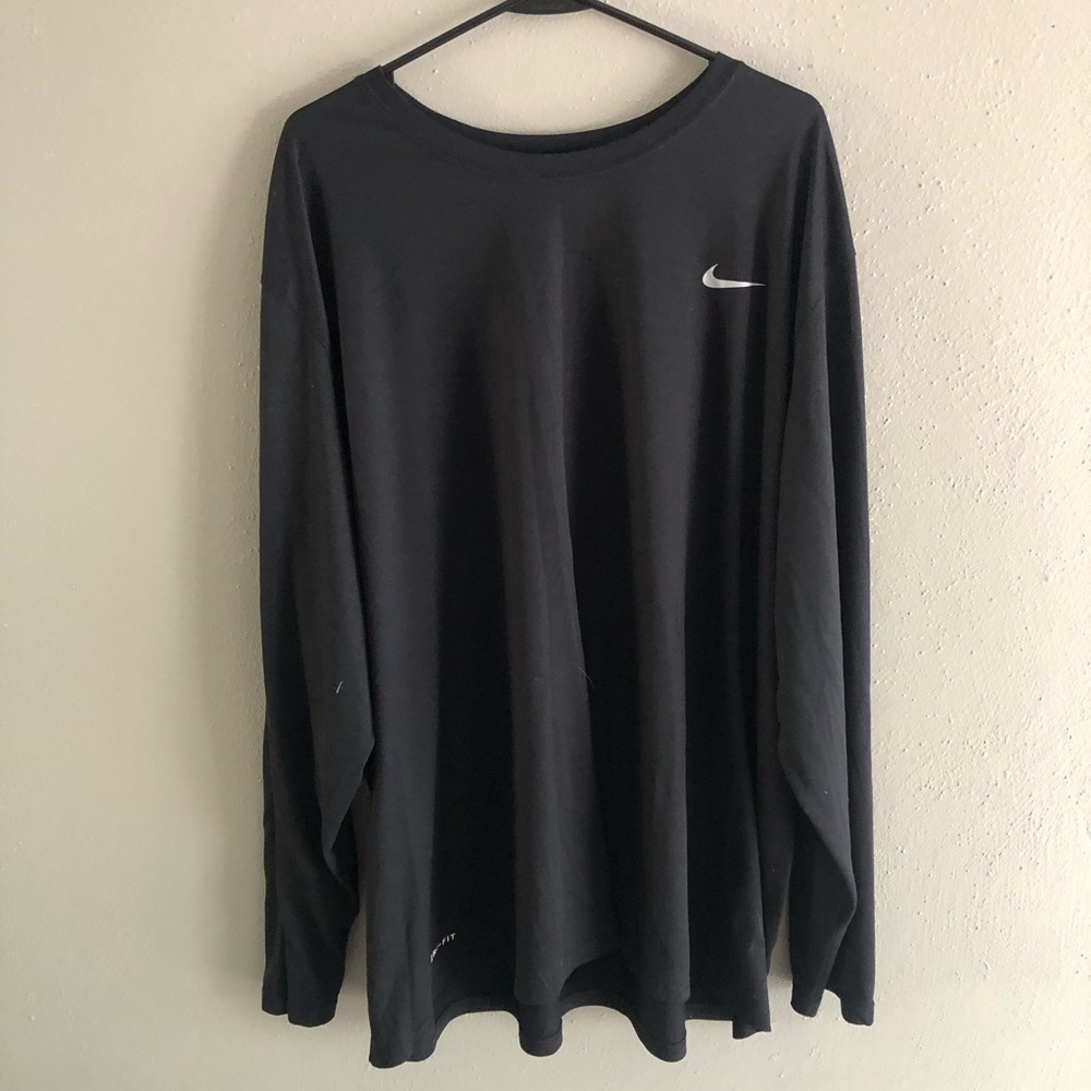 Nike Men's Black Long Sleeve Tee